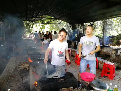 深圳九龍生態(tài)園柴火野炊